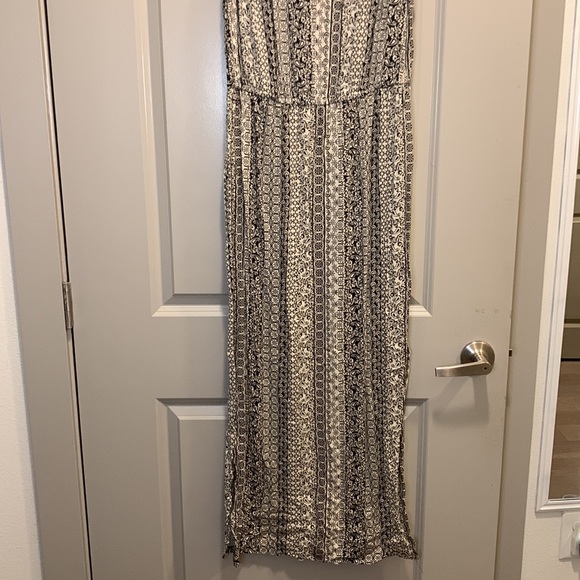 Torrid Maxi Dress - Picture 5 of 15